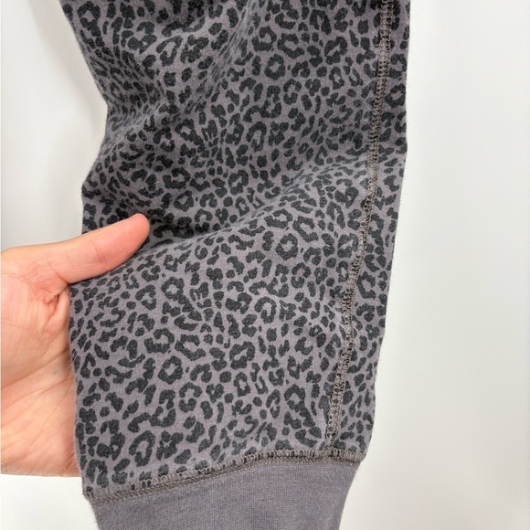J.Crew Factory Leopard Print Terry Joggers cotton Sweatpants Size Large - Picture 13 of 15